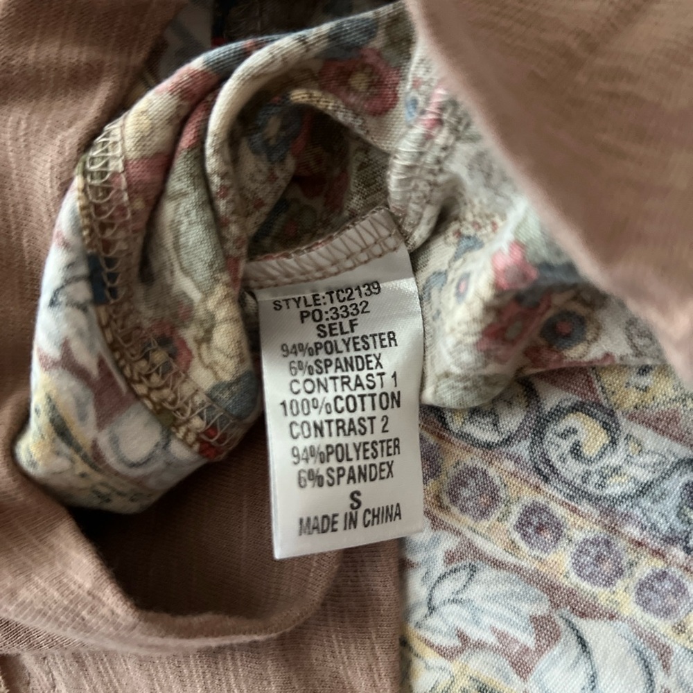 Floral Patchwork Long Sleeve Top - Picture 7 of 12